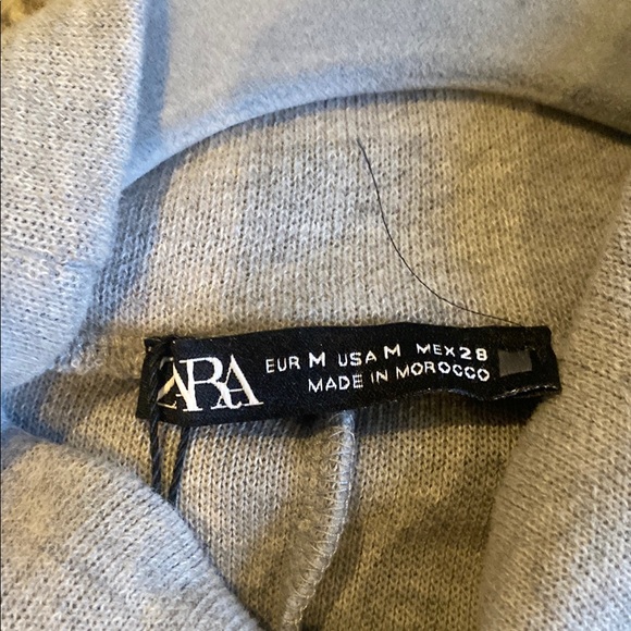 Elegant Grey Women's Dress - Picture 2 of 5